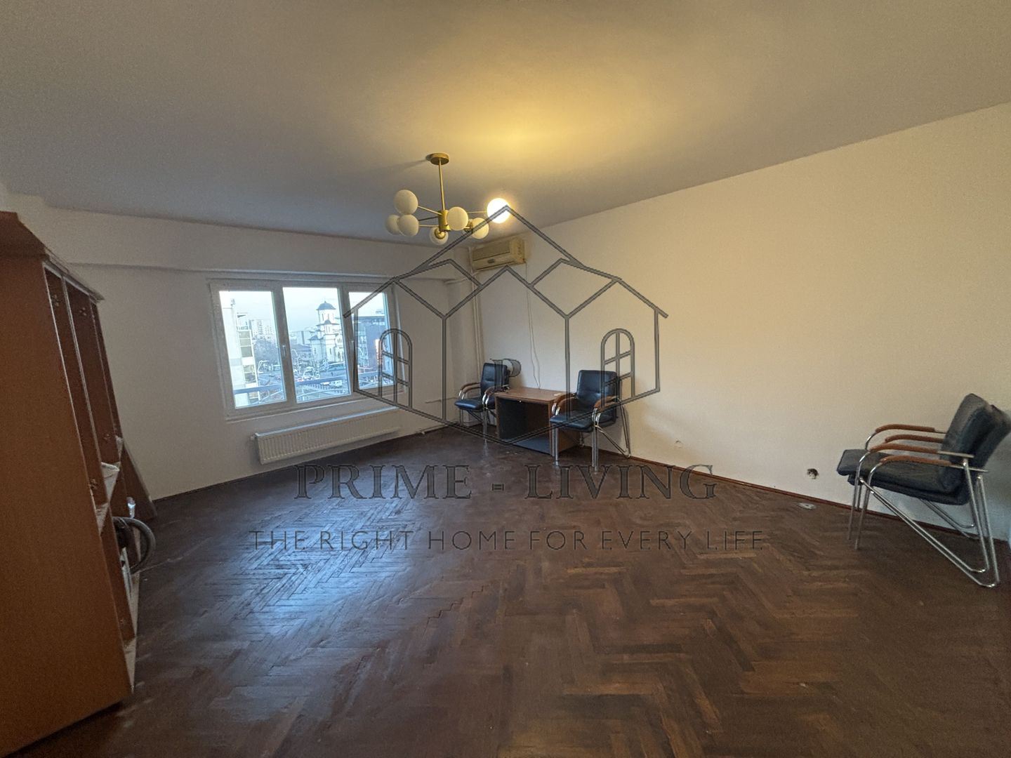 APARTAMENT CU 2 CAMERE RECENT RENOVAT LA INCHIRERE - Poză 1