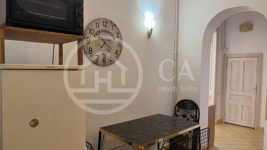 Apartament cu 3 camere de inchiriat in zona ultracentrala Oradea - Poză 11