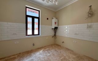 4 camere ||  Mihai Eminescu -Piata Romana || vila interbelica - Poză 6