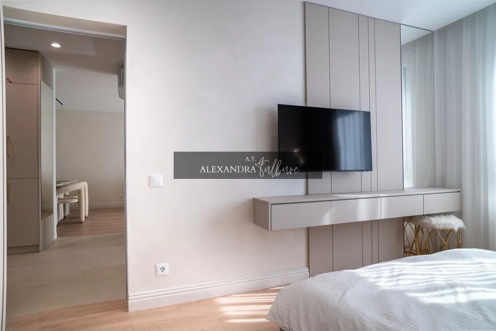 Apartament superfinisat l decomandat l la cheie l parcare l Park Lake - Poză 2