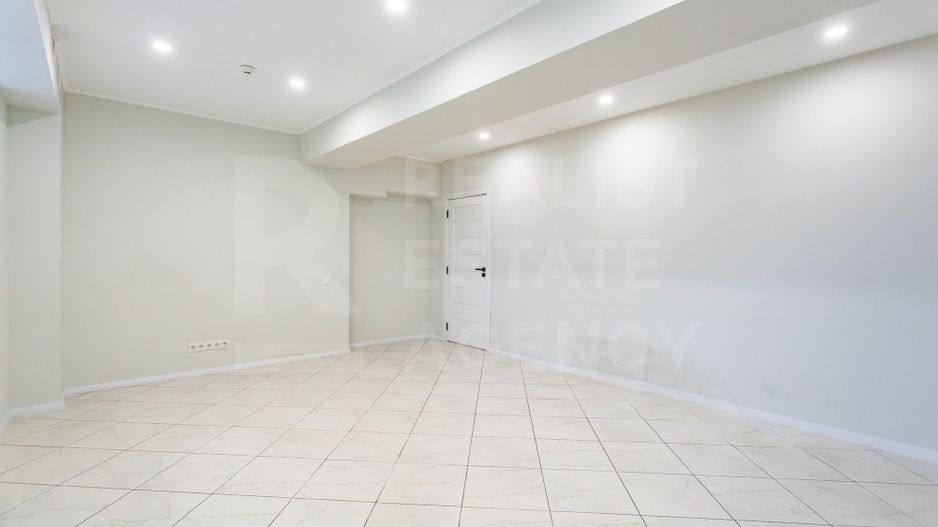 Chirie, spațiu comercial/oficiu, 275mp, bd. Mircea cel Bătân, Ciocana - Poză 12