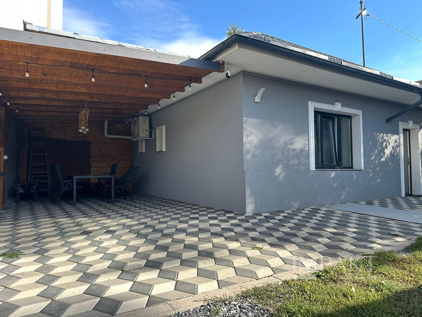 Casa cu 3 camere, terasă și parcare Semicentral - Poză 10