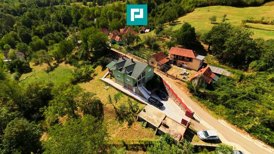Casă de vacanță în Moneasa - Poză 1