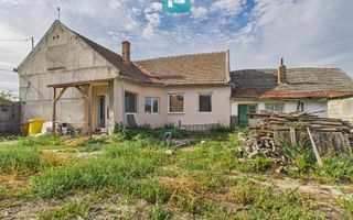 Casă spatioasă și solidă în Pecica - Poză 6