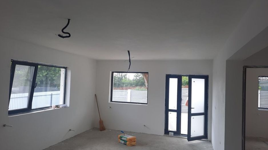 De vânzare casă – Comuna Șendreni, Cartierul Nou - Poză 5