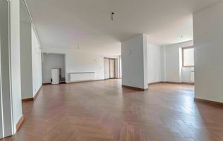 3 CAMERE | DOROBANTI