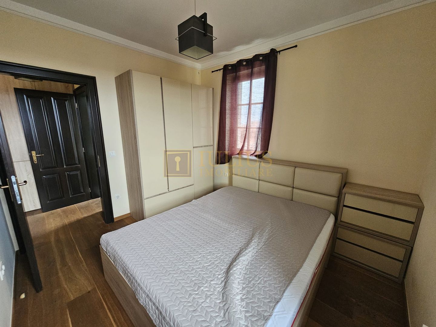 2 camere, Bogdanestilor, ideal pentru familie, studenti - Poză 3