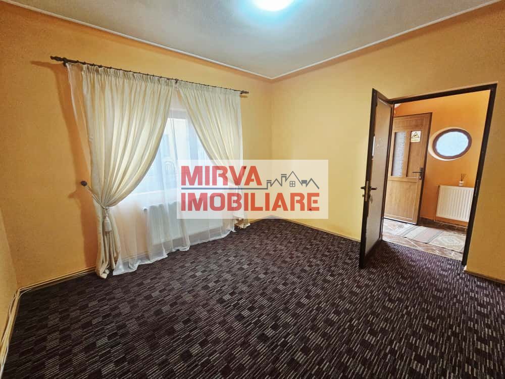 Casă 3 camere de închiriat, zona Centrală–ideală pentru salon/birouri - Poză 4