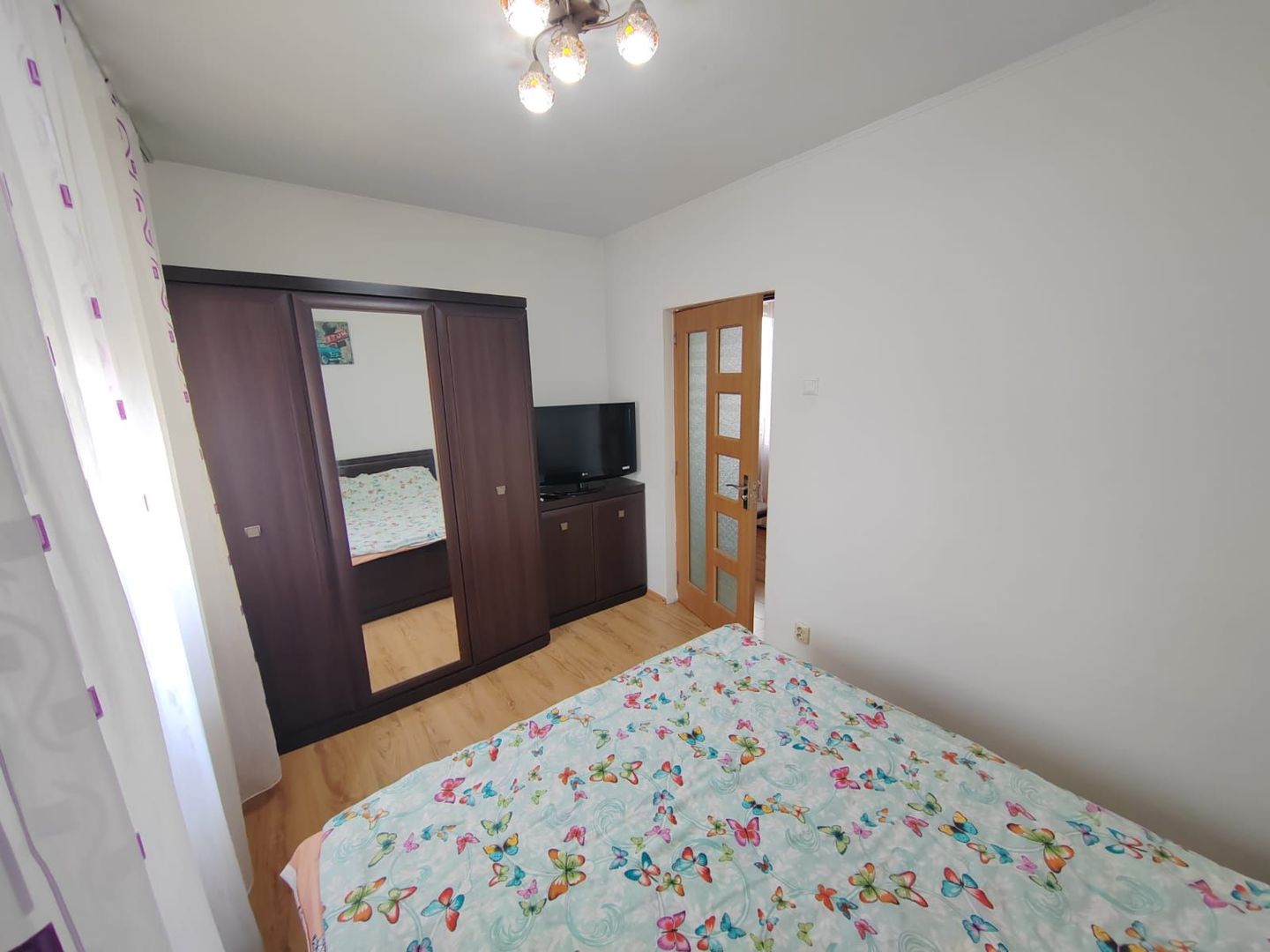 Titan Metrou 1 Decembrie - Poză 5