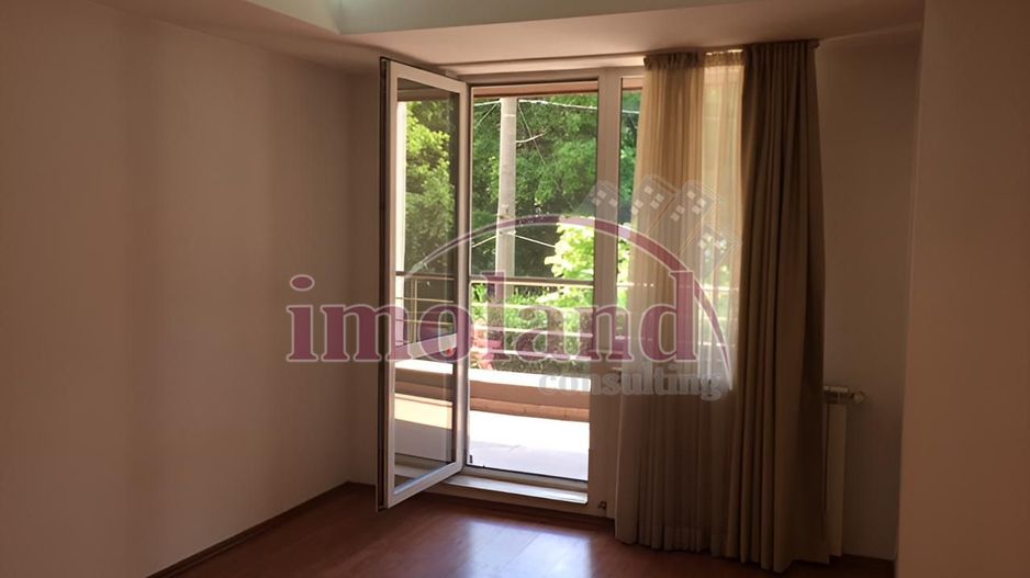 Inchiriere apartament 3 cam 120 mp-Sos. Nordului cu vedere spre Parcul Herastrau - Poză 8