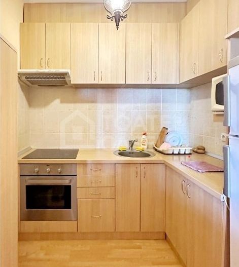 Apartament nou cu 3 camere, etaj intermediar, garaj, zona Diana - Poză 2
