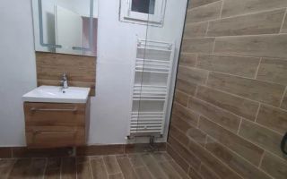 Apartament la casa - 34mpu - Ultracentral -2 Camere- Ideal investitie - Poză 6