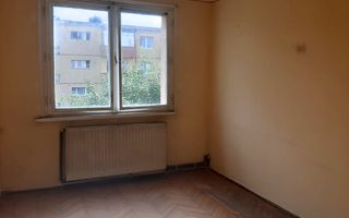 Apartament 2 camere 89000 EUR etaj intermediar foarte aproape de piata Astra - Poză 10