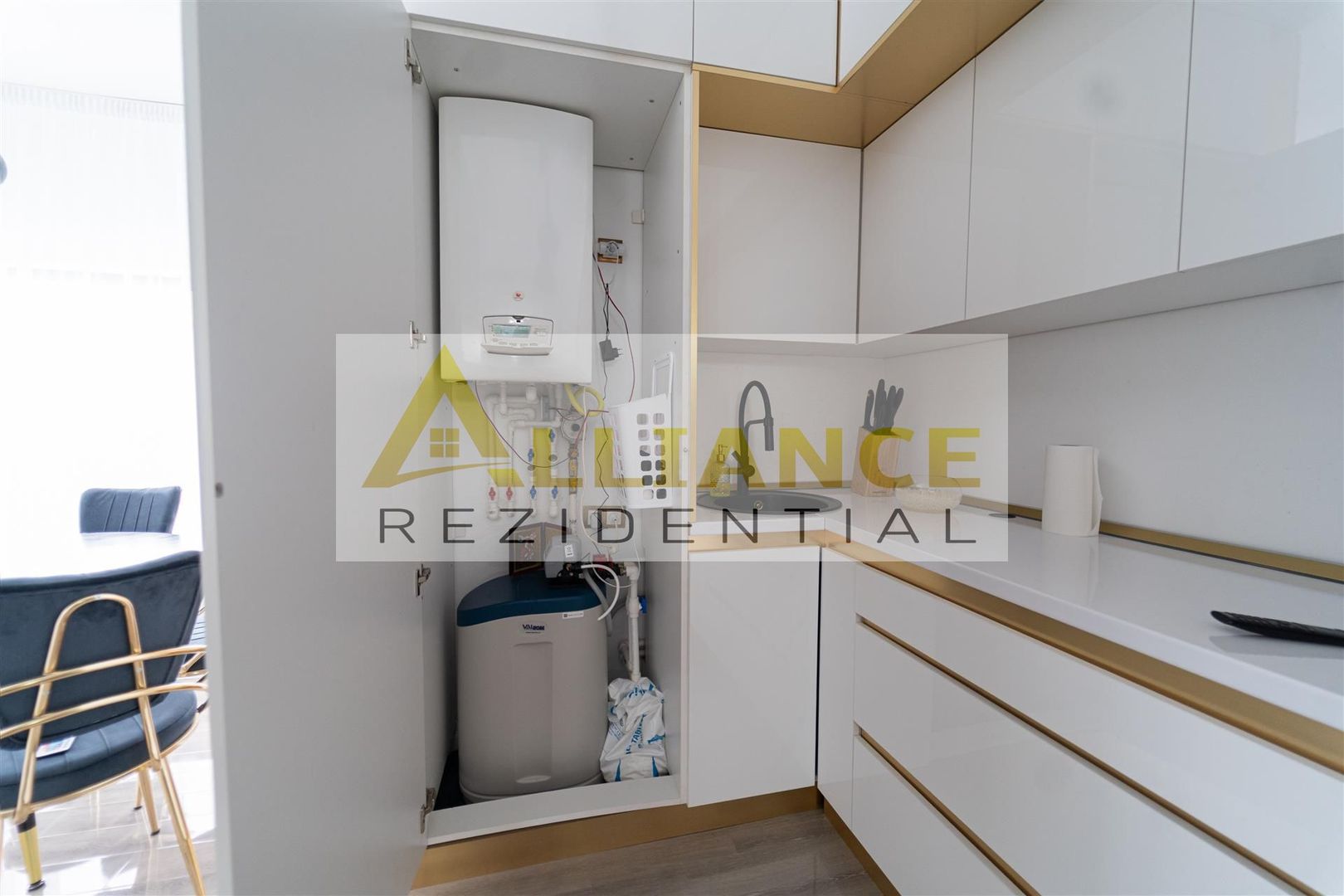 Vila individuala 190 mp utili teren 755 mp mobilata si utilata - Poză 13