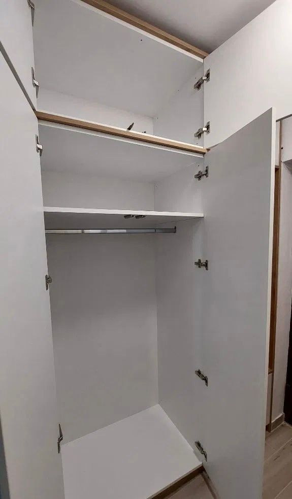 GARSONIERA DRUMUL TABEREI, BUCATARIE INCHISA, MODERN, METROU 10 MINUTE - Poză 5