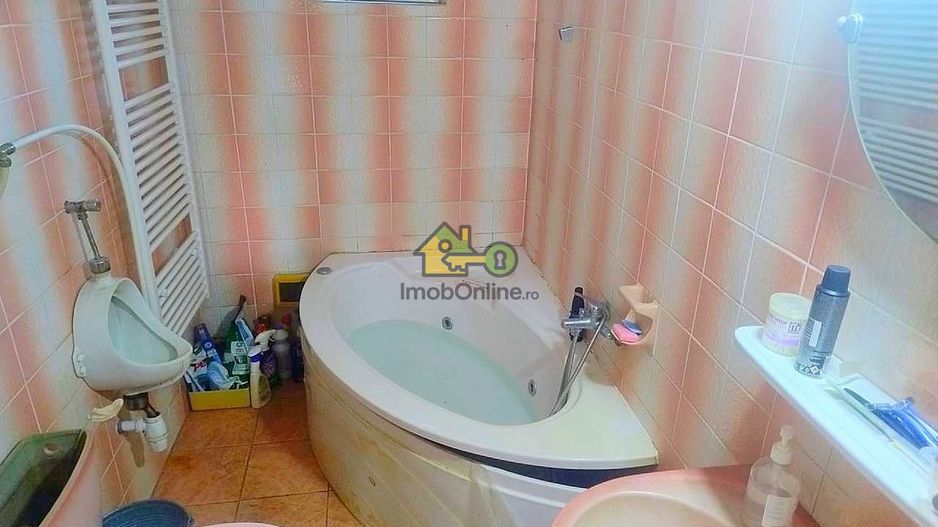 Casa individuala cu teren de 638 mp - zona Giroc - Poză 7