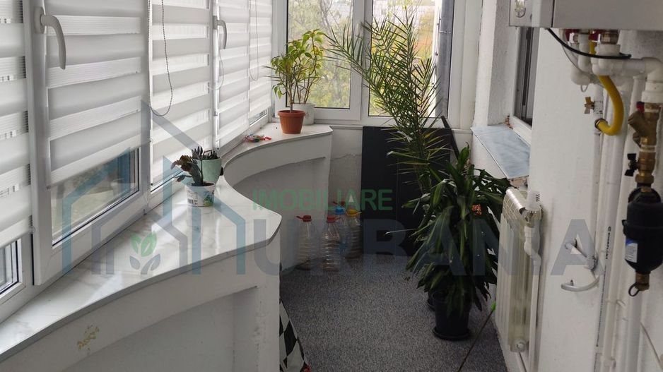 Apartament 3 camere, 74 mp, decomandat, la intrare în Dancu - Poză 3