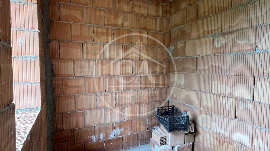 Casă cu 4 camere de vânzare în Hidișelul de Sus, Bihor - Poză 8