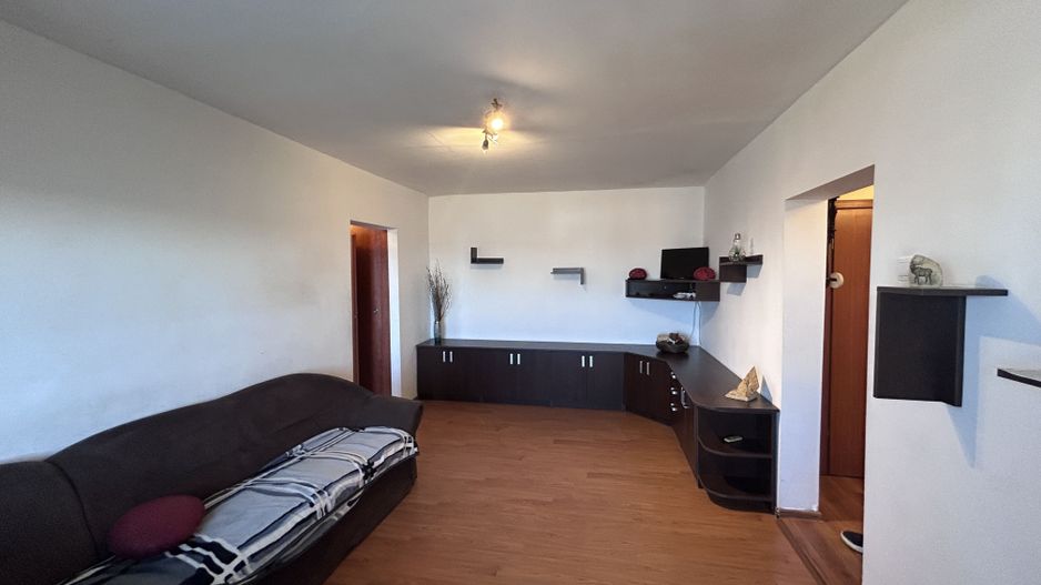 De inchiriat apartament 4 camere  – Micalaca, Arad - Poză 1