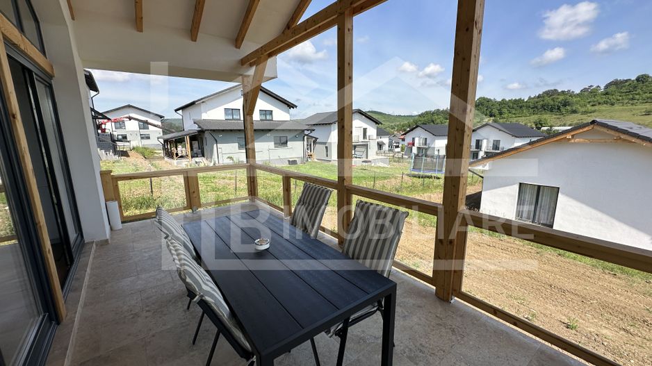 Casa individuala, 4 camere, 300mp, Zona Livezeni - Poză 12