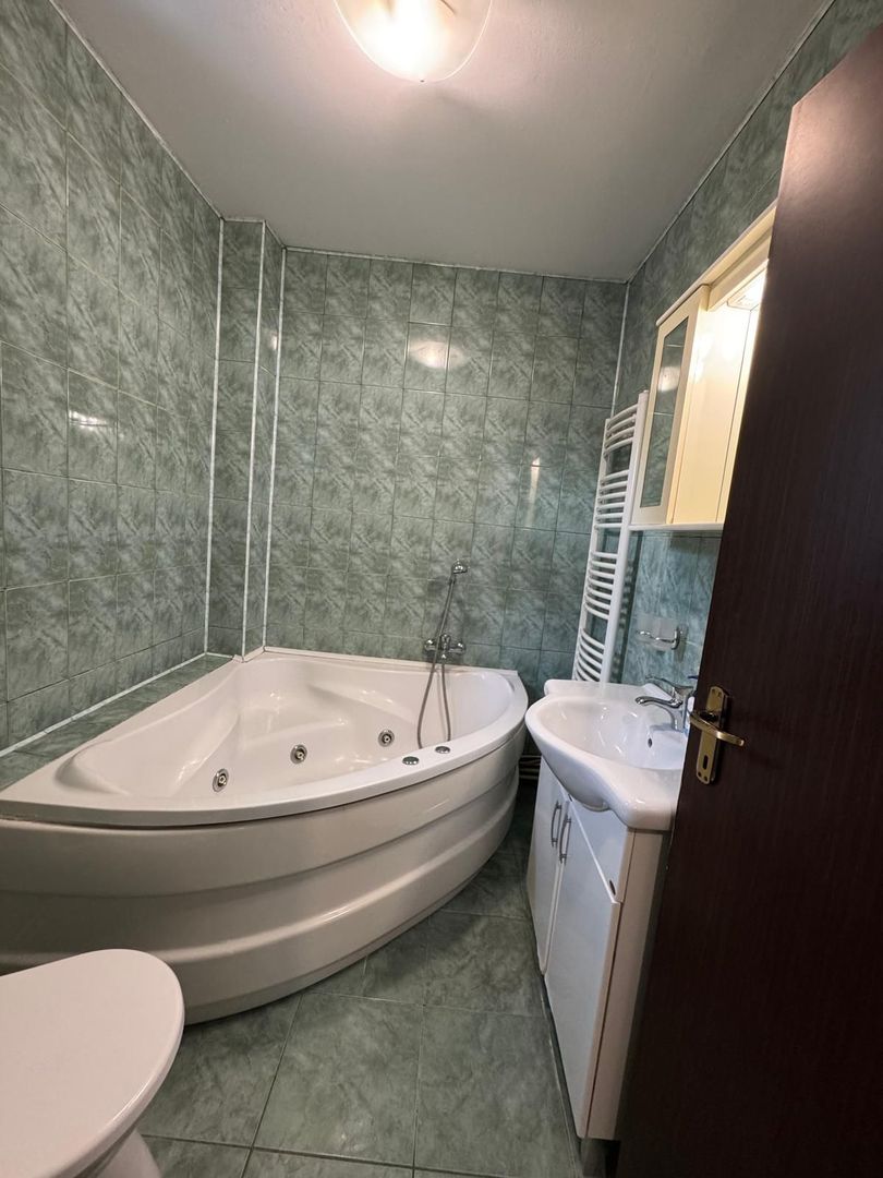 De inchiriat Apartament 3 camere in Vila, Foisorul de Foc sect 2 - Poză 4