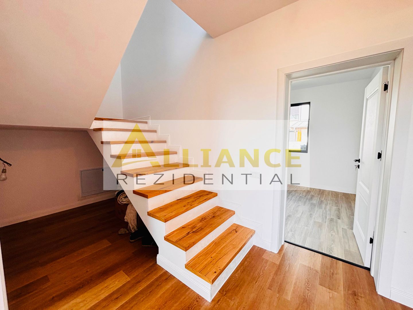 Casa de vanzare in comuna Berceni - Poză 10