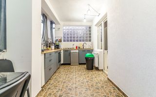 Casa individuala cu 3 apartamente, comision 0%, Intre Lacuri - Poză 6