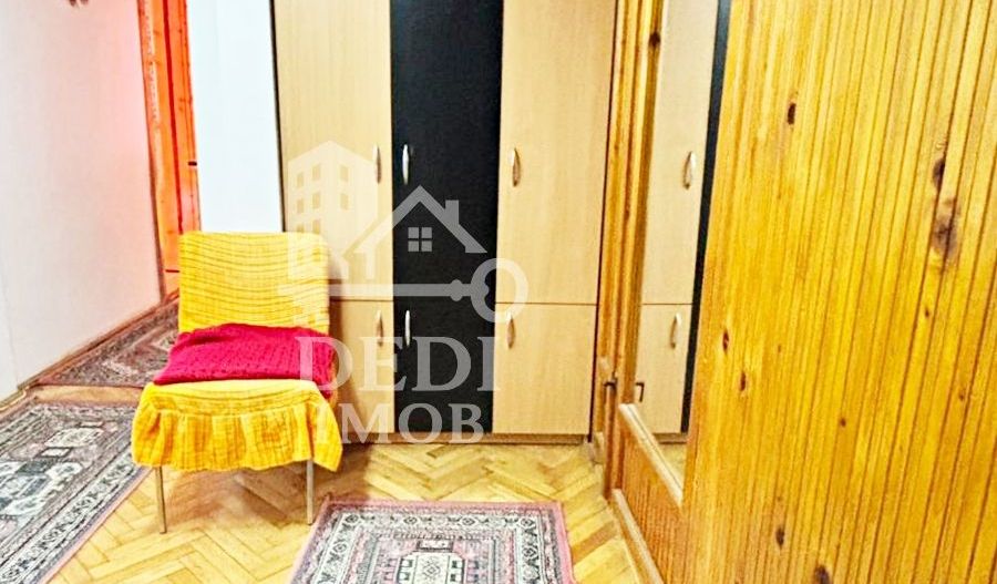 Apartament cu 3 camere de inchiriat zona Nufarul, Oradea - Poză 8