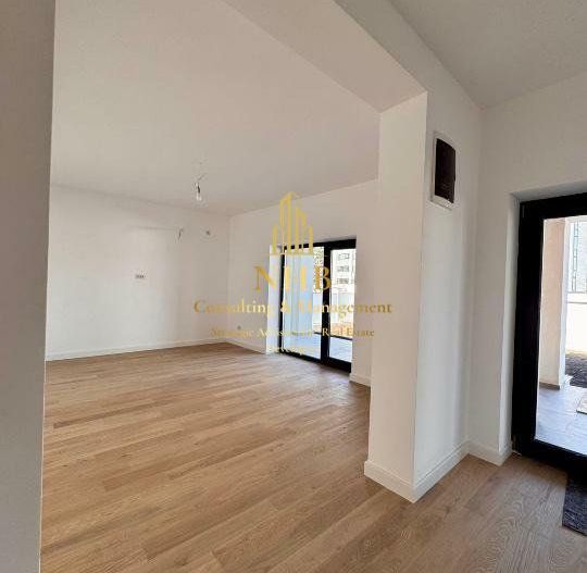 Vila de vanzare 8 camere , Zona Herestrau - Poză 14
