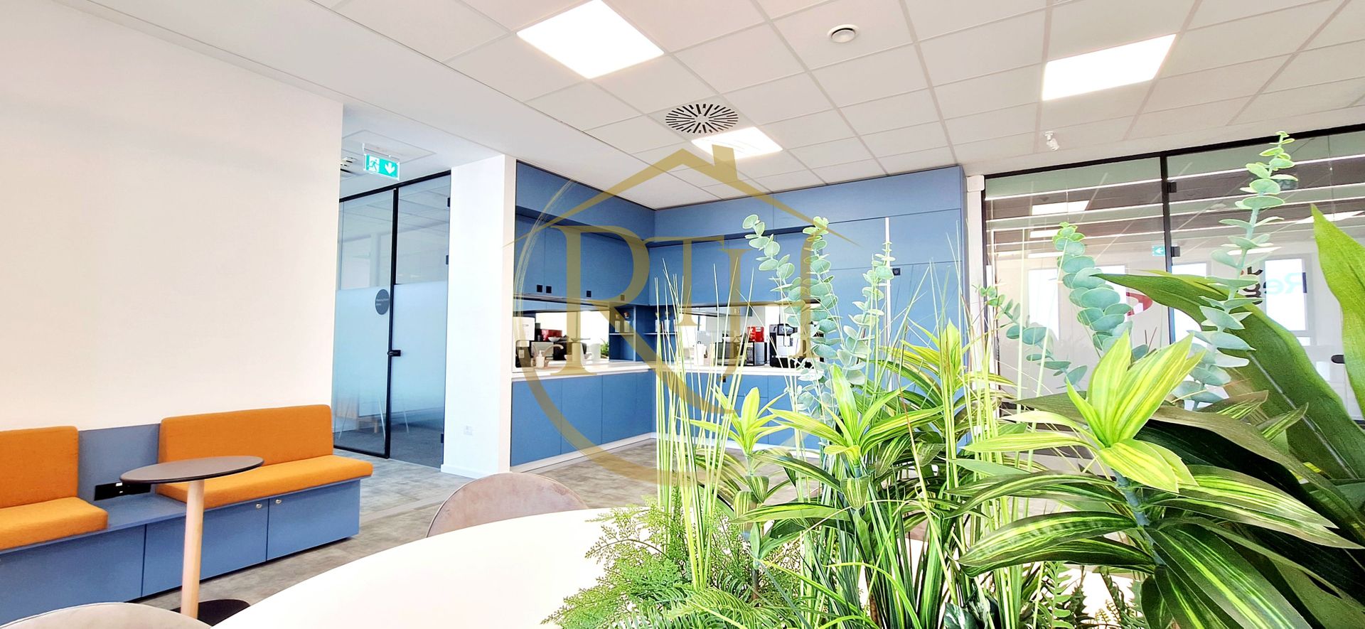 Birouri premium all-inclusive în VOX Technology Park - Poză 5