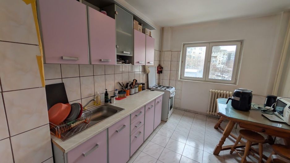 Apartament cu patru camere, Oltenitei, 210.000€, 0% comision cumparator - Poză 1