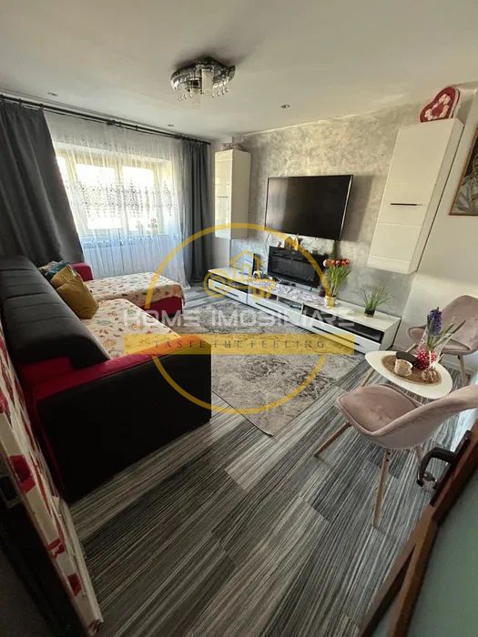 Apartament 3 camere, decomandat, etaj intermediar 65MP! // Pacurari - Alha Bank! - Poză 1