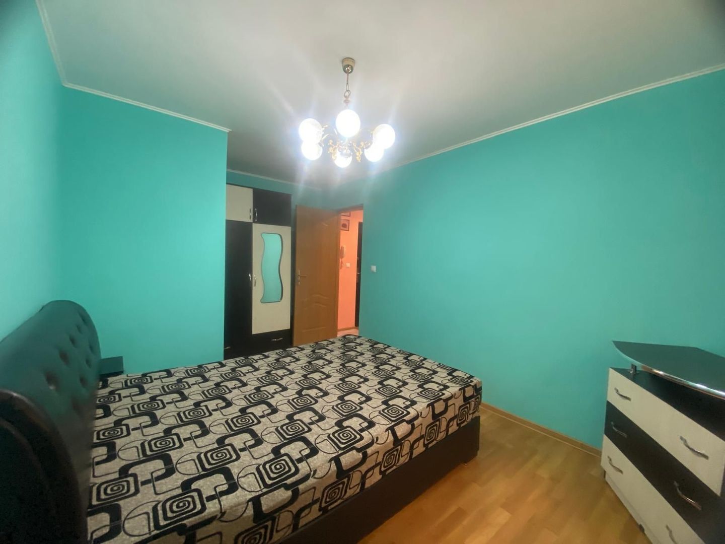 Pret redus!Inchiriere apartament cu 3 camere -micro 6-Targoviste - Poză 5