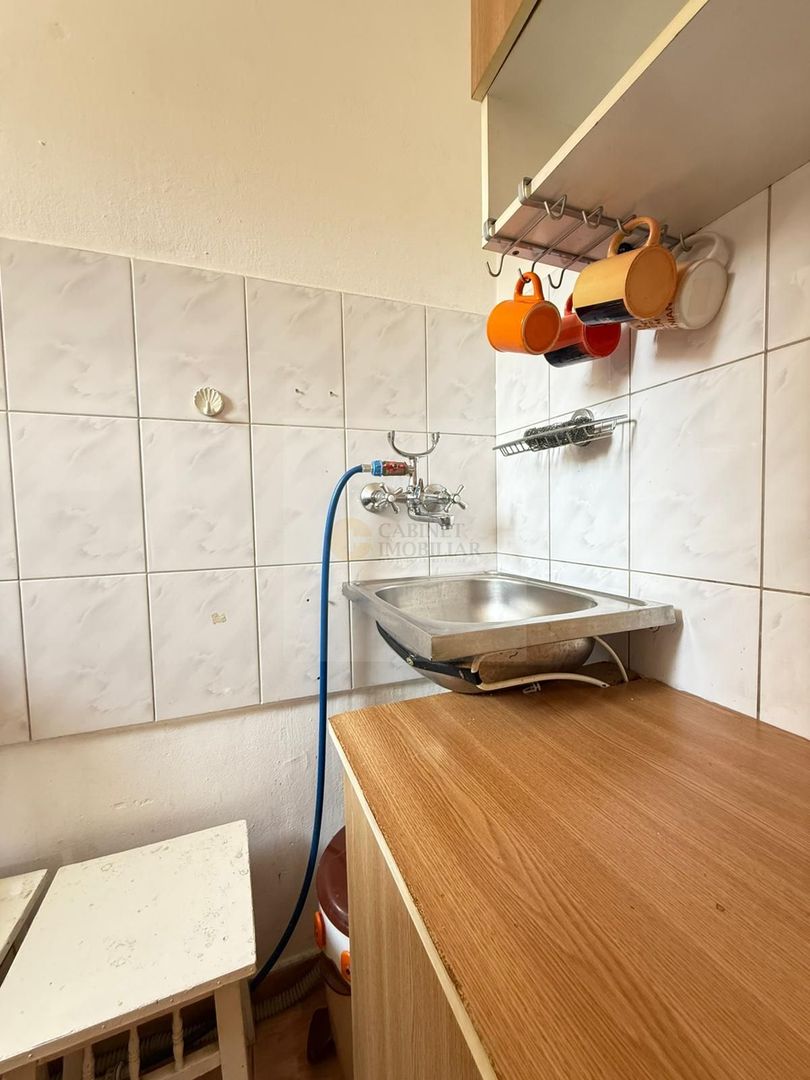 Garsoniera cu balcon | 30 mp  | Piata Mihail Kogalniceanu |  Etaj 1 - Poză 10