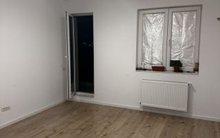 De vanzare Apartament 3 Camere Ghencea - Poză 2