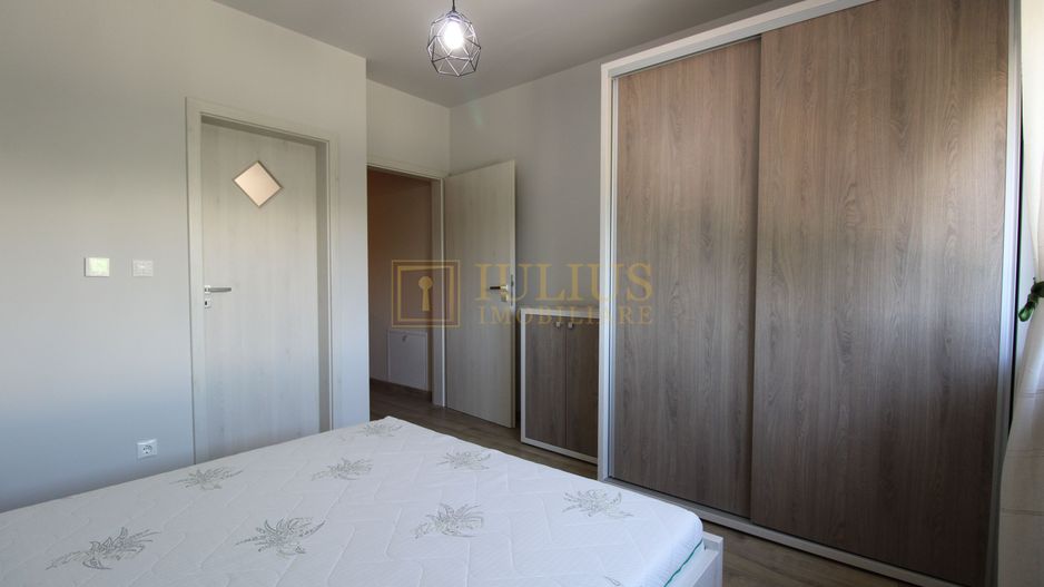 Apartament la casa, 2 camere, 2 bai, centrala proprie. - Poză 12