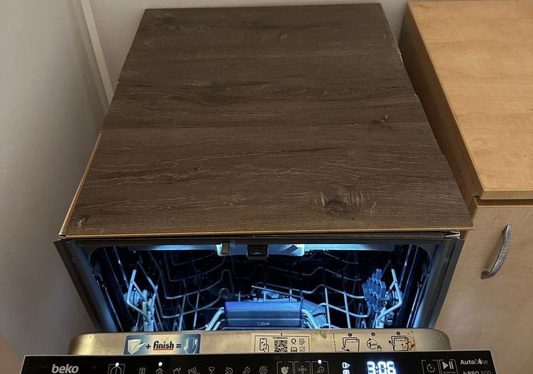 Apartament 2 camere renovatmobilate complet, langa Parc Drumul Taberei și metrou - Poză 6