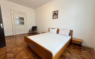 Apartament de inchiriat in centrul istoric - Poză 1