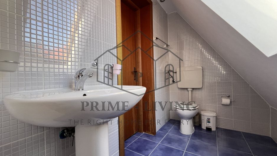 VILA EXTRAORDINARĂ CU 6 CAMERE LA INCHIRIERE LANGA BRITISH SCHOOL - Poză 17