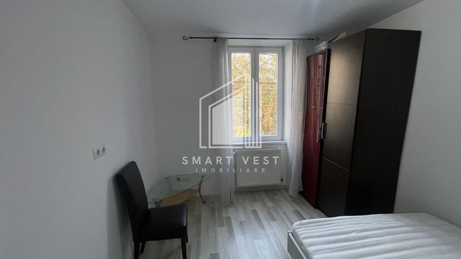 Inchiriere apartament 4 camere | Etaj 1 | Zona centrala - Poză 3