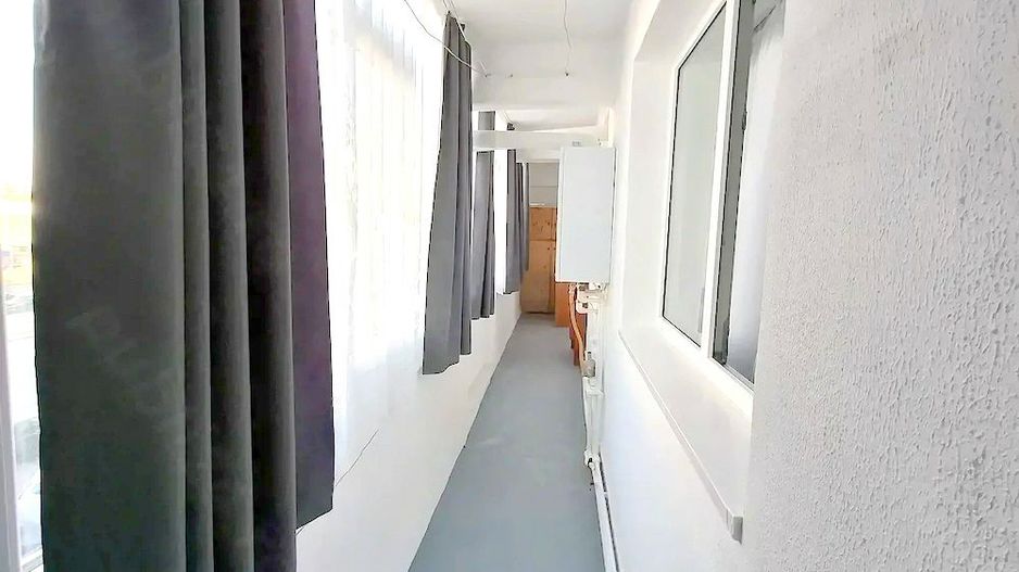 De inchiriat apartament cu 2 camere,  zona Spitalul judetean, et. 2, 450 E - Poză 5