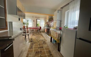 Casa cu teren generos, aproape de Cluj - Poză 7