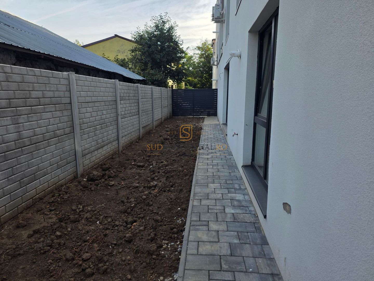 Apartament 2 camere cu curte proprie de 74,5 mp – Apărătorii Patriei - Poză 11