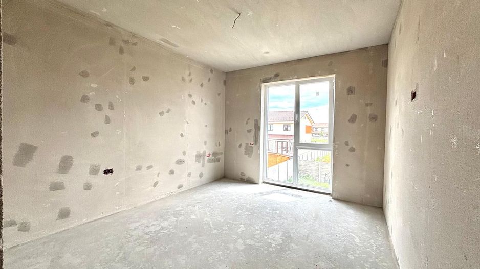 Casa individuala cu arhitectura deosebita, 170 000 Euro -  Sacalaz - Poză 8