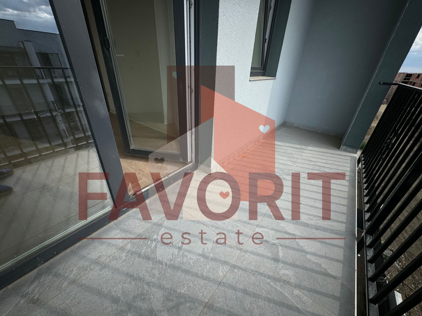 Compartimentare eficienta. Terasa generoasa. Finisaje la alegere. - Poză 7