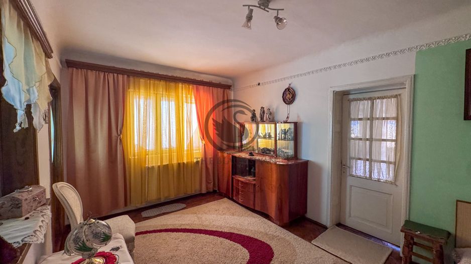 Casa cu 5 camere de vanzare  | Urlati, Prahova | Comision 0% - Poză 6