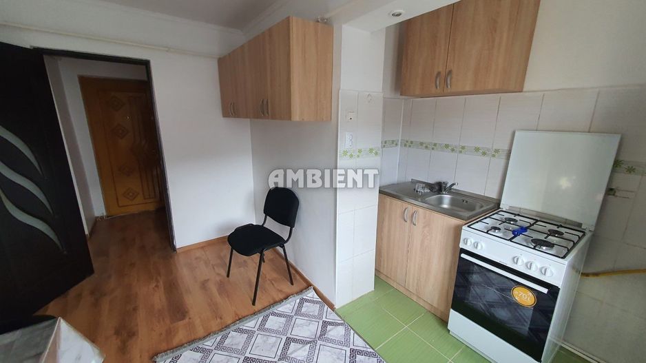 Apartament 2 camere, etaj 1, zona TRAIAN; - Poză 6