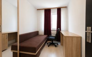 Apartament cu 3 camere de vânzare – Zona Nord, Constanța - Poză 2