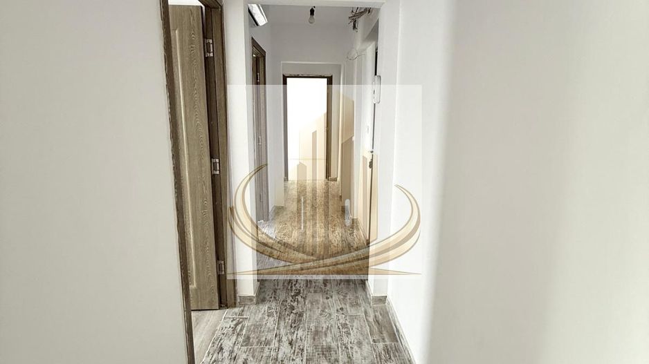 Apartament modern 3 camere, 2 băi, balcon și boxă – Zona Șagului - Poză 4