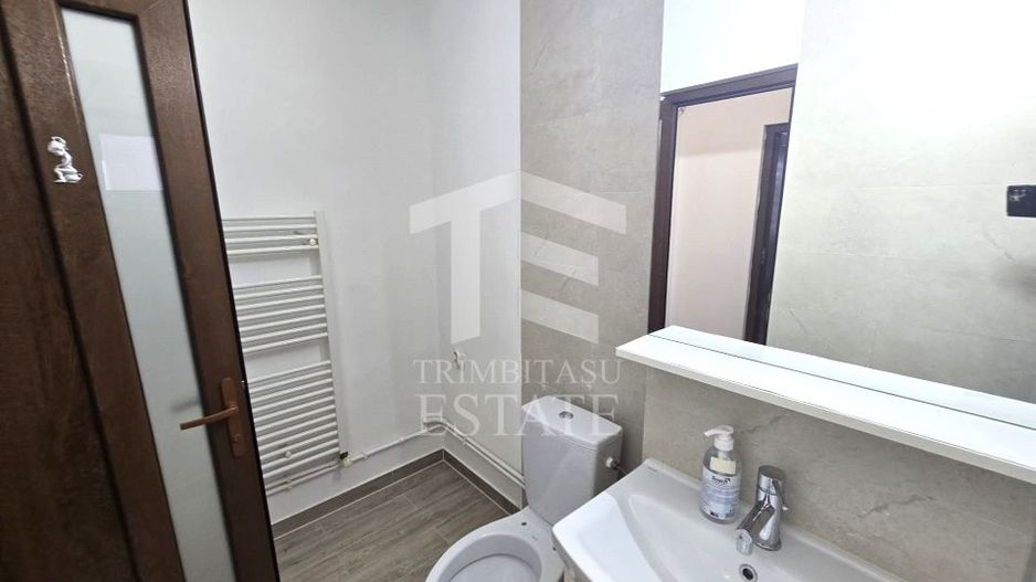 CASA DE CULTURA-Apartament 3 camere de inchiriat. - Poză 17